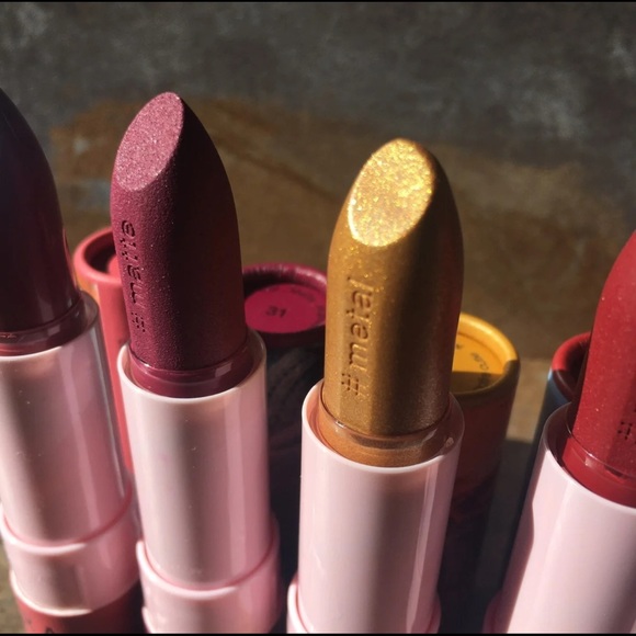 6 Sephora lipsticks + 6 Sephora nails sets - Picture 4 of 8